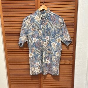 Reyn Spooner Blue and White Casual Button Down Shirt
